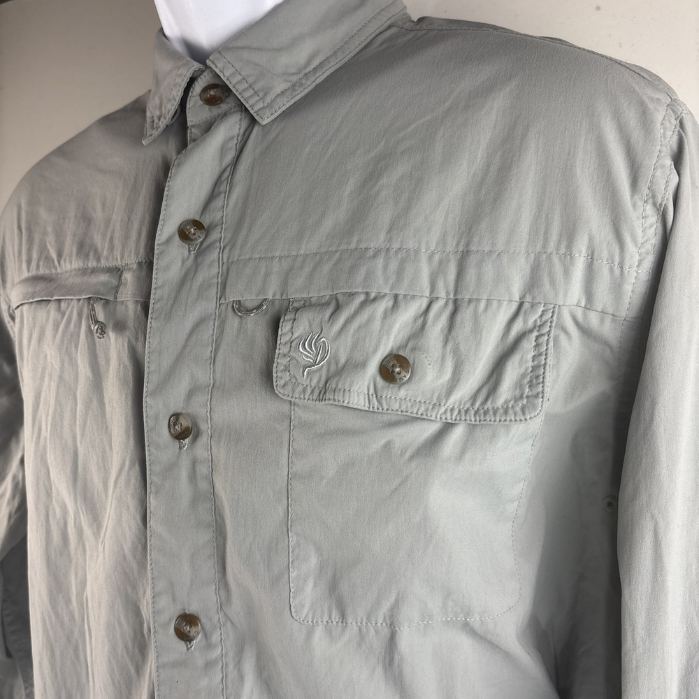 DUCK CAMP Vented Fishing Shirt Mens M Gray Magnetic Pockets Roll-Tab Sleeves 42"